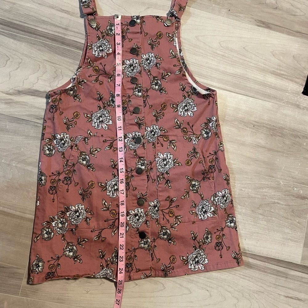 Juniors' SO Pinafore Pink Floral Jumper/Dress- Size Medium - Picture 12 of 14